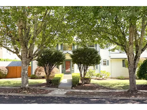 Exterior - 39735 Hood St, Sandy, OR 97055 photo 11 of 11