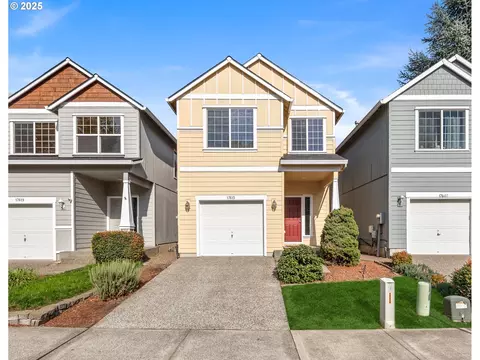 17615 SW Falling Leaf Ct, Beaverton, OR 97003