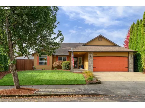 2753 NW Pinot Noir Dr, Mcminnville, OR 97128