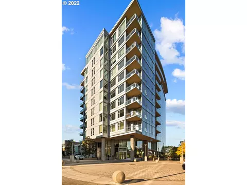 1900 S River Dr #N601, Portland, OR 97201