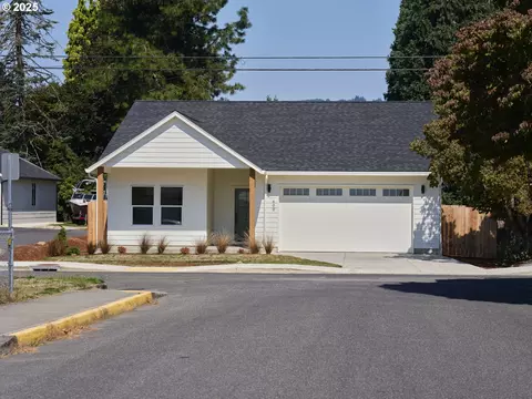 600 Cc St, Woodland, WA 98674
