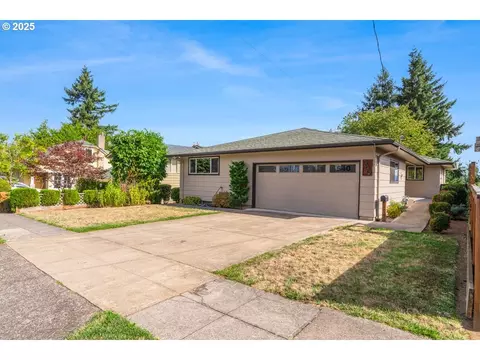 540 SE 73rd Ave, Portland, OR 97215
