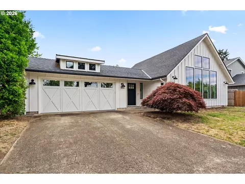 Exterior - 855 Calvin St, Eugene, OR 97401 photo 2 of 6