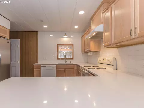 21016 SE Stark St #69, Gresham, OR 97030 photo 21