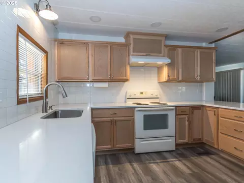 21016 SE Stark St #69, Gresham, OR 97030 photo 23
