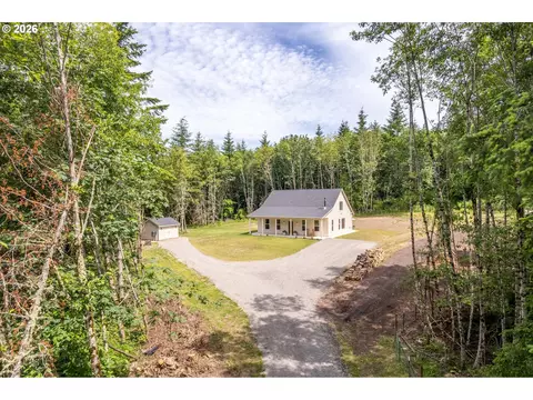 1013 N Bodine Rd, Kelso, WA 98626