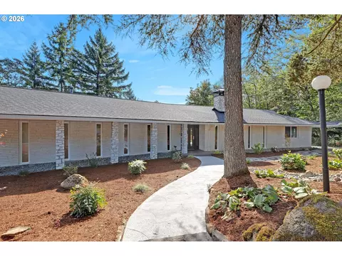 330 NW Royal Blvd, Portland, OR 97210