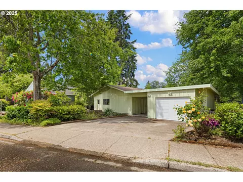 1632 Bradley Dr, Eugene, OR 97401