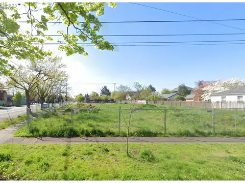 6541 N Denver Ave, Portland, OR 97217