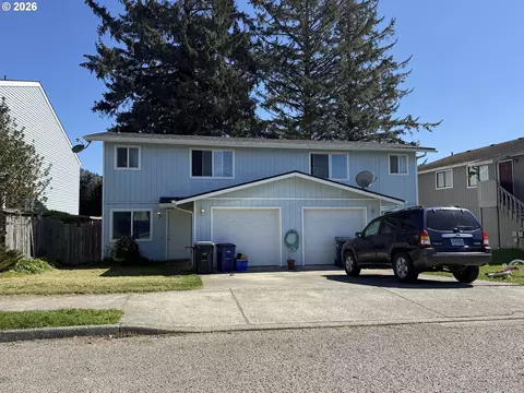 226 Cypress St, Brookings, OR 97415