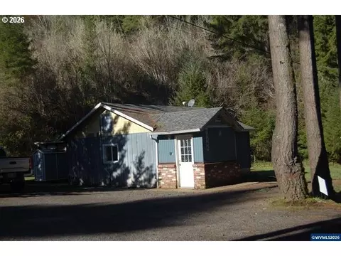 20446 Abiqua Rd, Scotts Mills, OR 97375