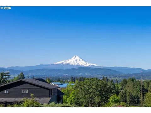 1435 Catalina Ln, White Salmon, WA 98672