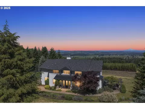15811 SW Holly Hill Rd, Hillsboro, OR 97123