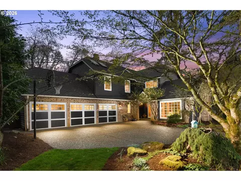 4316 Albert Cir, Lake Oswego, OR 97035