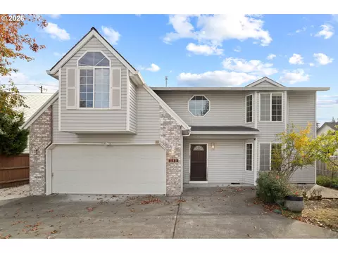 4388 SE Pine Way, Hillsboro, OR 97123