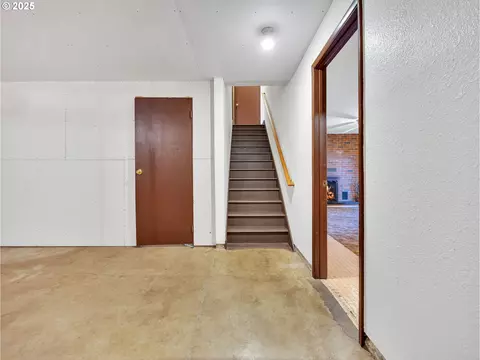 Other - 44434 SE Coalman Rd, Sandy, OR 97055 photo 12 of 17