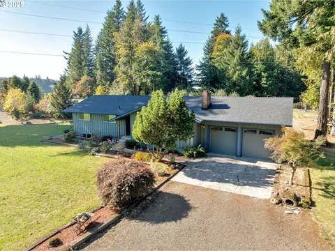 Exterior - 44434 SE Coalman Rd, Sandy, OR 97055 photo 3 of 10