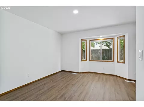 Living - 2730 NE Roberts Ave, Gresham, OR 97030 photo 7 of 8