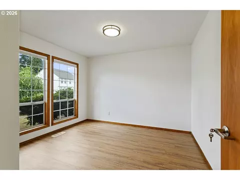 Other - 2730 NE Roberts Ave, Gresham, OR 97030 photo 10 of 11