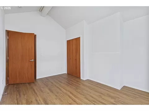Bedroom - 2730 NE Roberts Ave, Gresham, OR 97030 photo 2 of 15