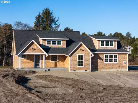 90226 Hobie Rd, Warrenton, OR 97146
