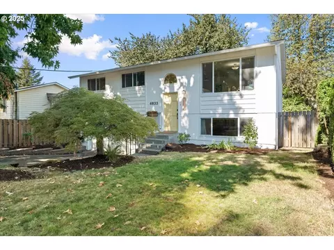 4833 SW Palatine St, Portland, OR 97219
