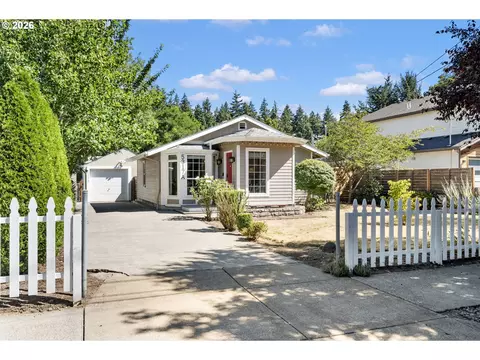 5317 SE Bybee Blvd # A & B, Portland, OR 97206