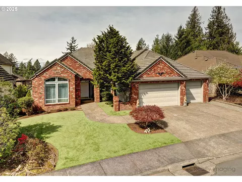 185 NW 110th Ave, Portland, OR 97229