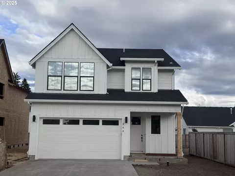 844 NE 17th Ave, Canby, OR 97013