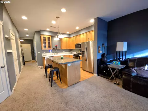 Kitchen - 2543 NW 2nd Ter, Gresham, OR 97030 photo 2 of 3