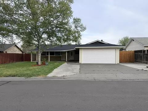 5 Westview Dr, Hermiston, OR 97838