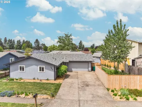 1557 NE Vista Way, Gresham, OR 97030