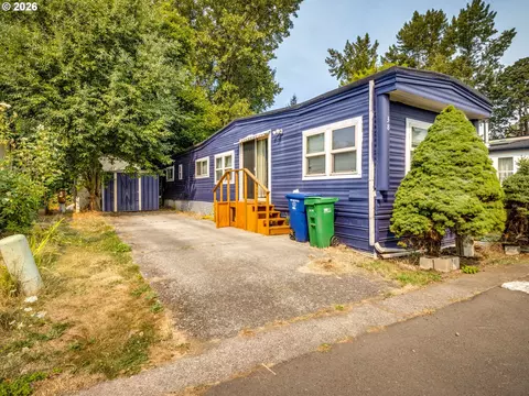 8039 SE Monterey Ave, Milwaukie, OR 97222