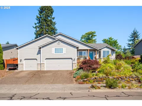 4200 NE Hayes St, Camas, WA 98607