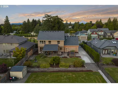 View/Area - 3097 SE Kingfisher Ave, Gresham, OR 97080 photo 2 of 2