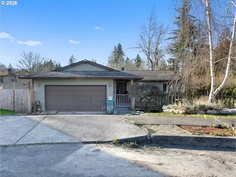 Exterior - 1960 SW 13th Ct, Gresham, OR 97080 photo 2 of 9