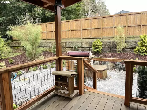 Exterior - 85313 Glenada Rd, Florence, OR 97439 photo 16 of 19