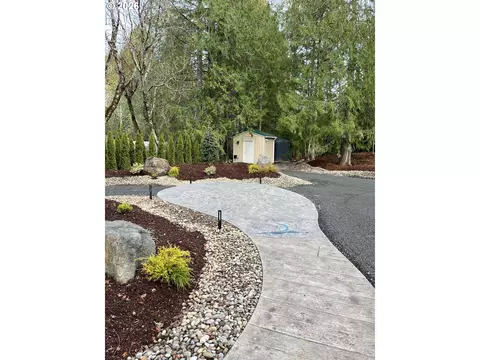 Exterior - 85313 Glenada Rd, Florence, OR 97439 photo 10 of 19