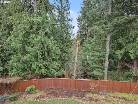 Exterior - 39576 Trillium St, Sandy, OR 97055 photo 7 of 13