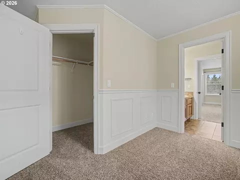 Bedroom - 39576 Trillium St, Sandy, OR 97055 photo 7 of 8