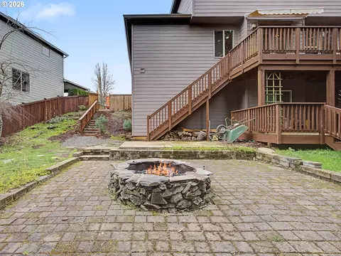 Exterior - 39576 Trillium St, Sandy, OR 97055 photo 13 of 13