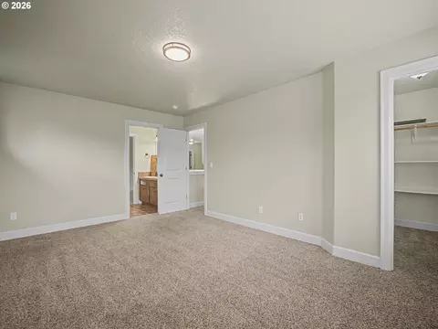 Bedroom - 39576 Trillium St, Sandy, OR 97055 photo 6 of 8