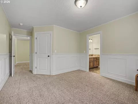 Bedroom - 39576 Trillium St, Sandy, OR 97055 photo 4 of 8