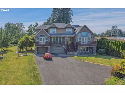 8855 SE 172nd Ave, Happy Valley, OR 97086