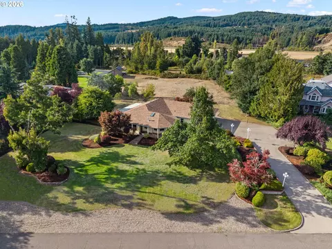 View/Area - 39141 Easton Ln, Springfield, OR 97478 photo 2 of 5