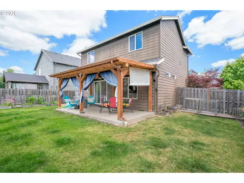 Exterior - 518 Raber Rd, Eugene, OR 97402 photo 5 of 9