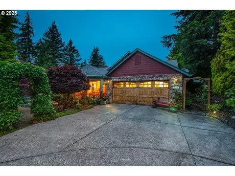 920 NW 115th Cir, Vancouver, WA 98685