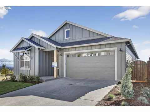 13144 SW Autumnview St, Tigard, OR 97224