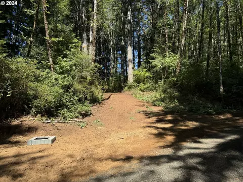 3 Hilltop Dr #1500, Lakeside, OR 97449