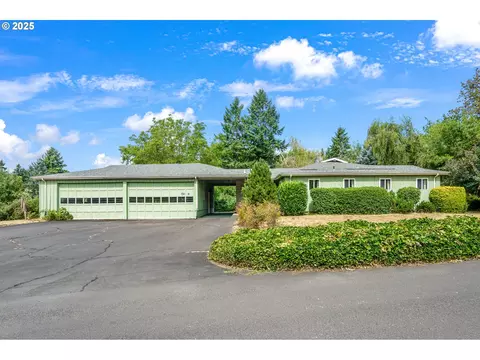 8425 SE 57th Ave, Portland, OR 97206
